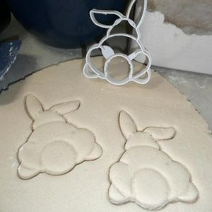 EASTER BUNNY BACK COOKIE CUTTER PR2341
